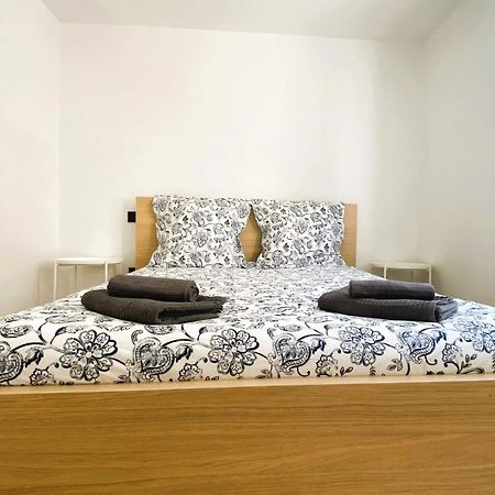 Appartement 2 Ch. centre ville, terrasse, moderne Antibes Eksteriør billede